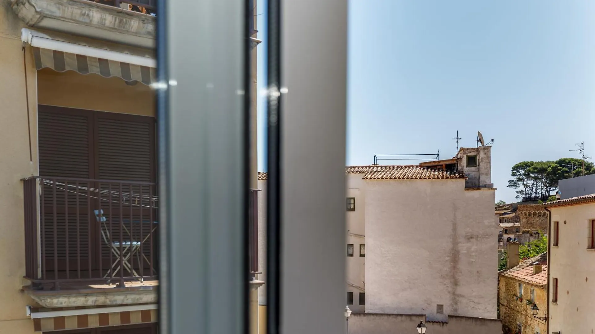 Lets Holidays Big Terrace House With Parking Tossa de Mar