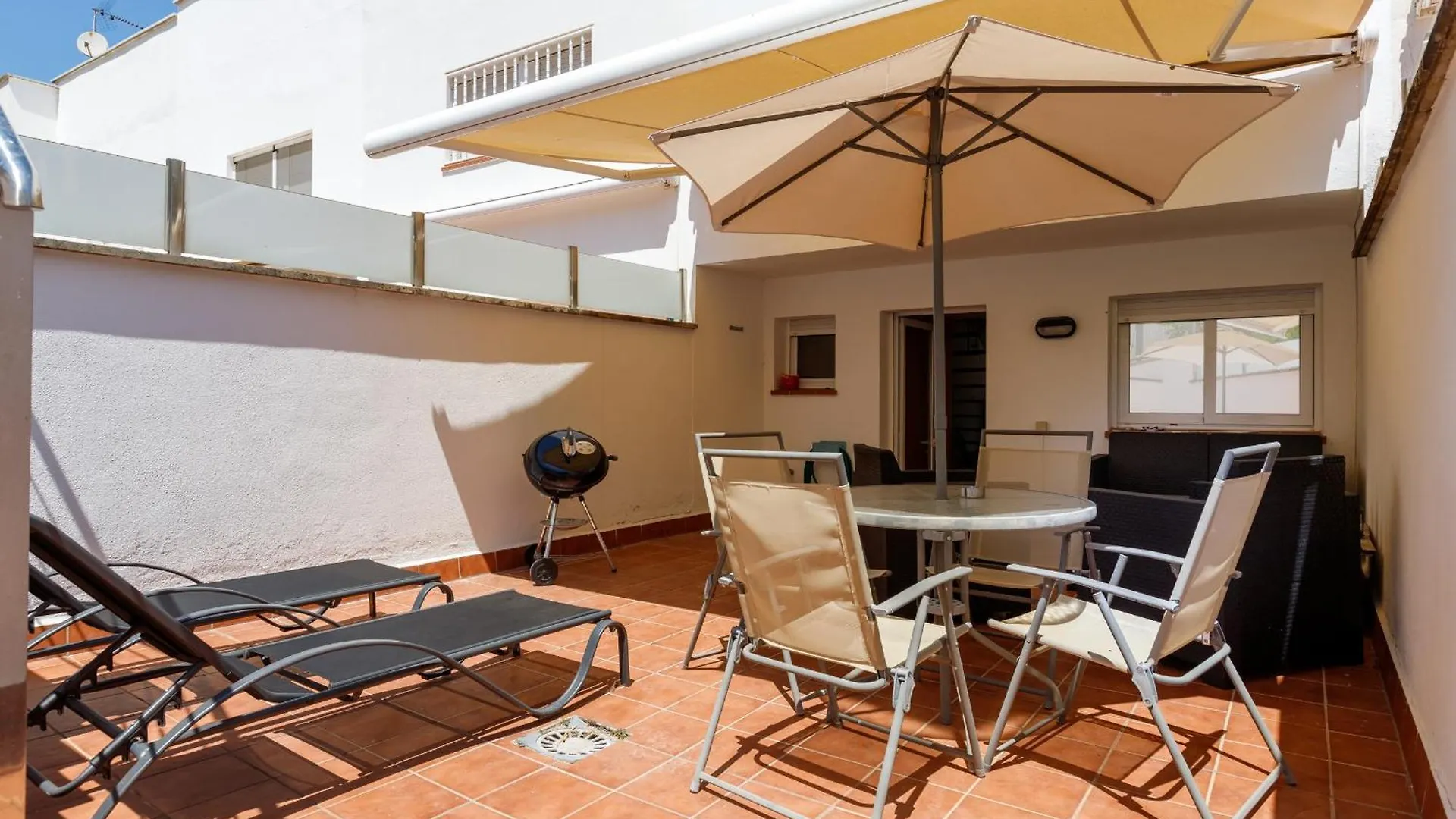 Lets Holidays Big Terrace House With Parking Tossa de Mar